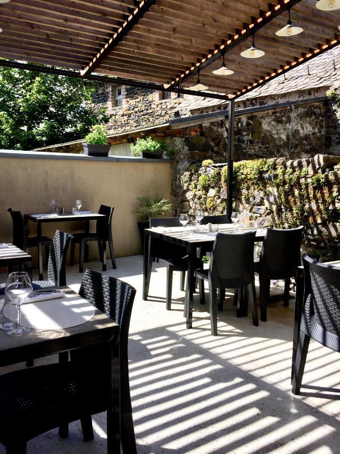 Hôtel Restaurant Le Bardière Laguiole Exterior foto